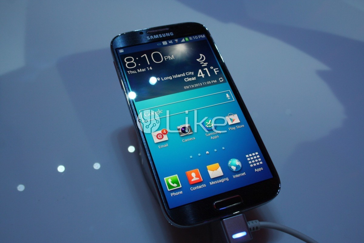 Замена динамика Samsung Galaxy S4 (GT-I9500) от 950 руб. в сервисном центре...